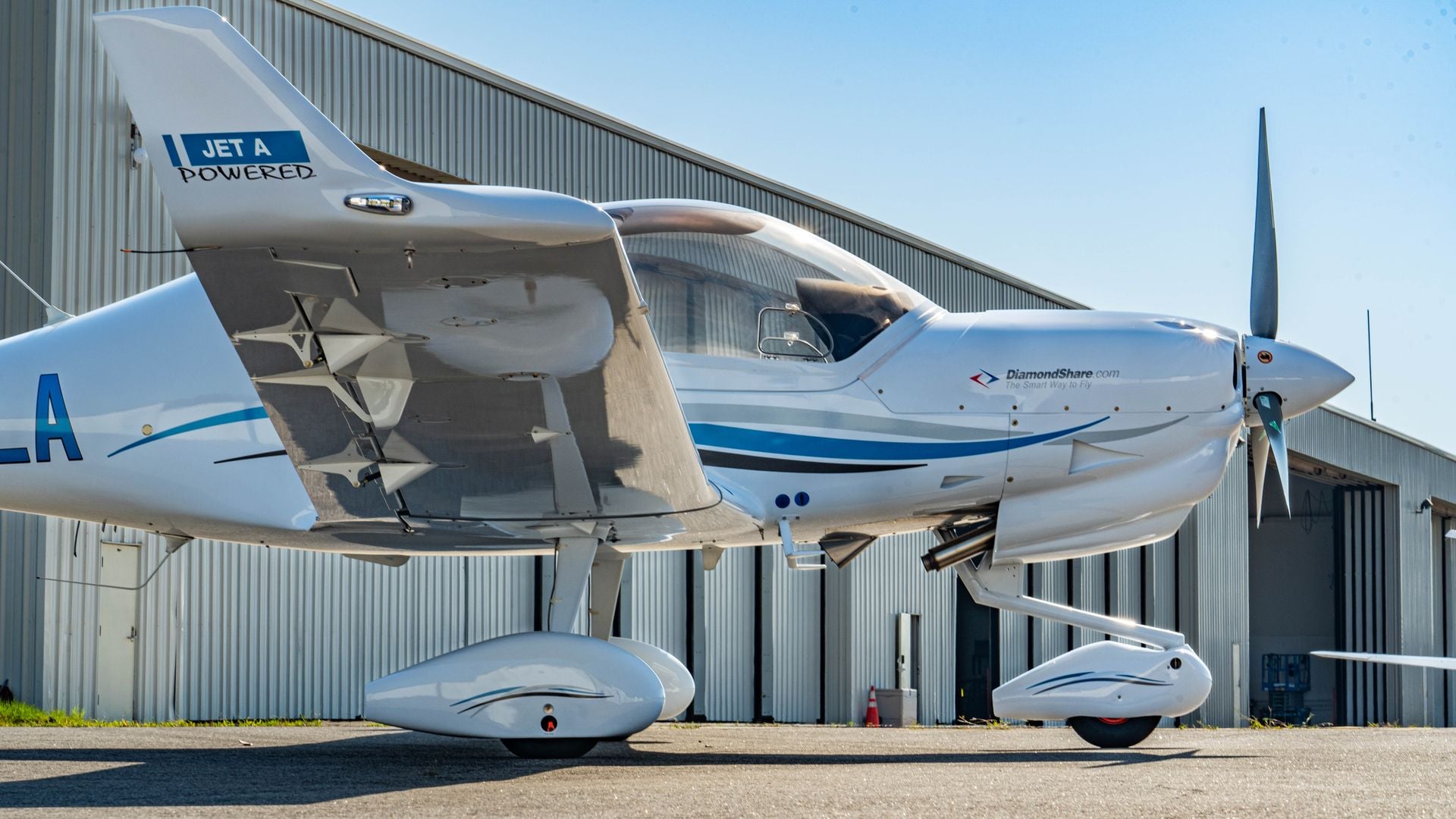 2022/DA40/Diamond/U00207