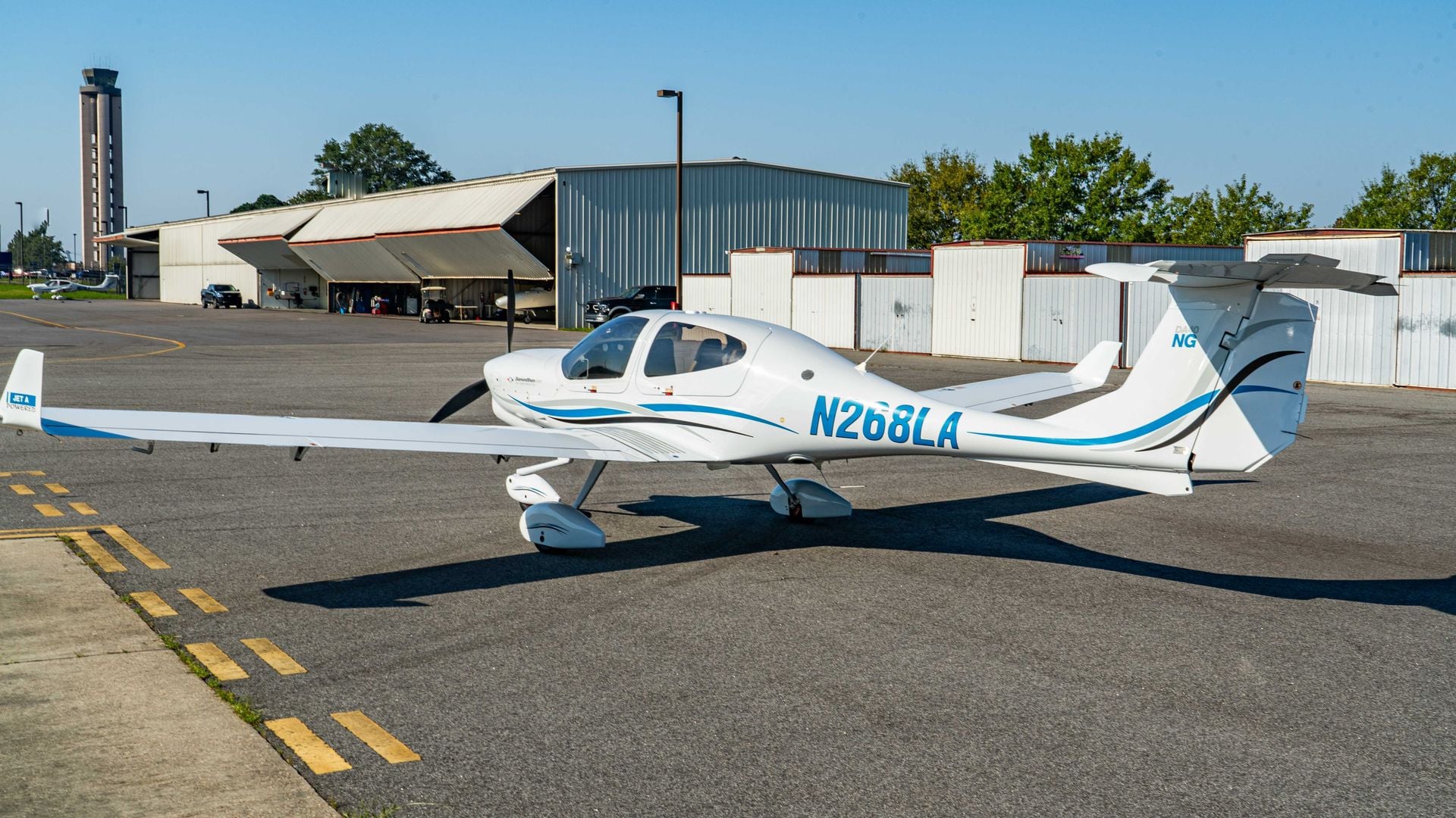 2022/DA40/Diamond/U00207
