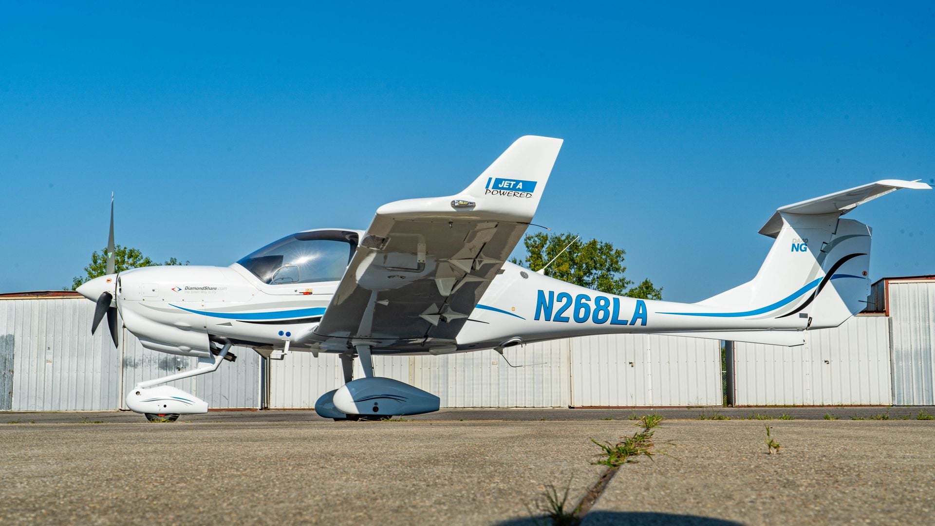 2022/DA40/Diamond/U00207