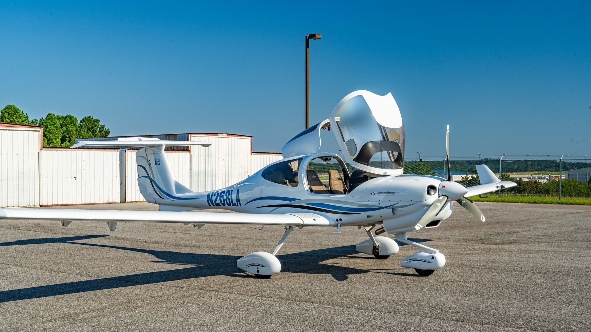 2022/DA40/Diamond/U00207