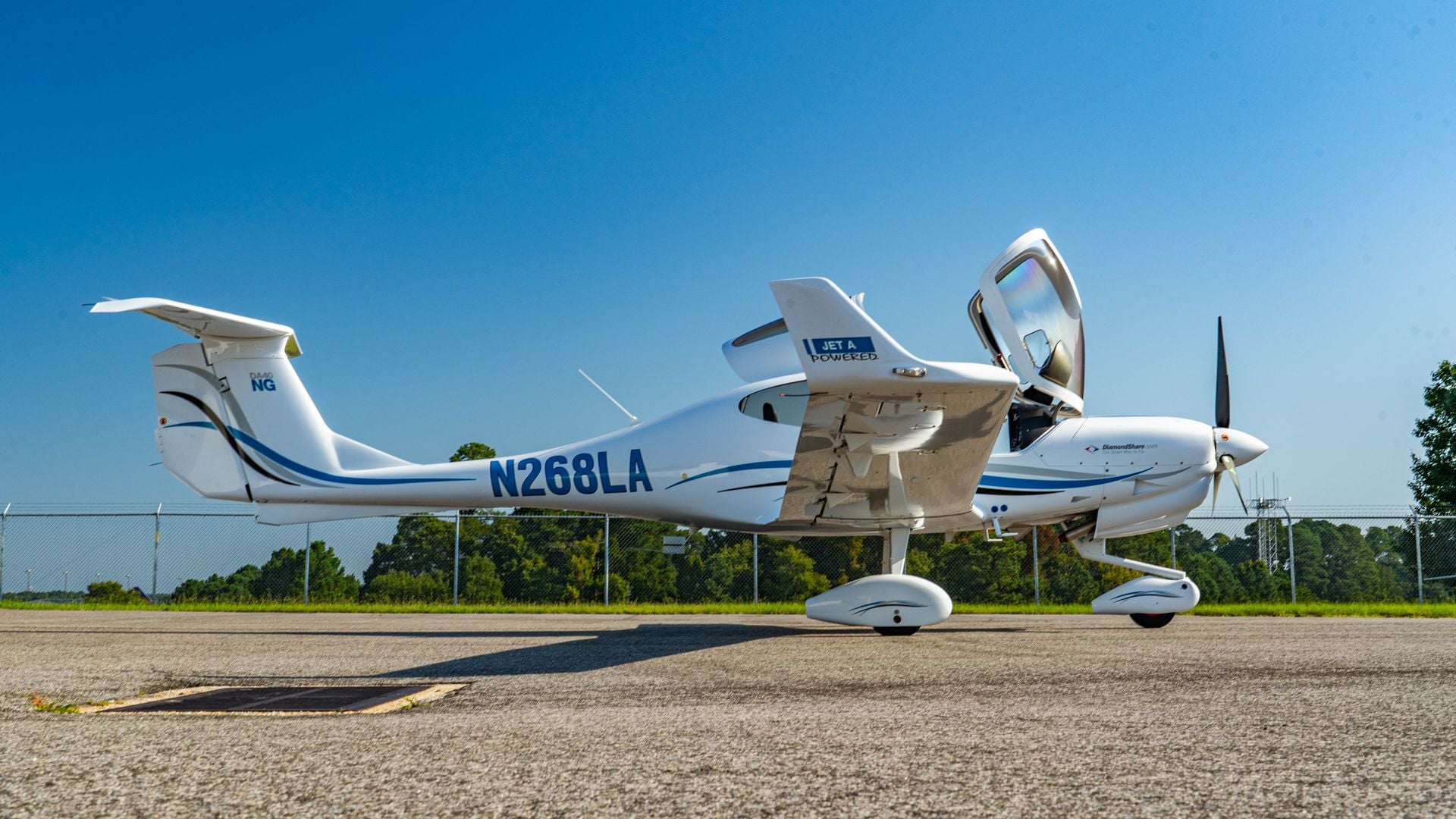 2022/DA40/Diamond/U00207