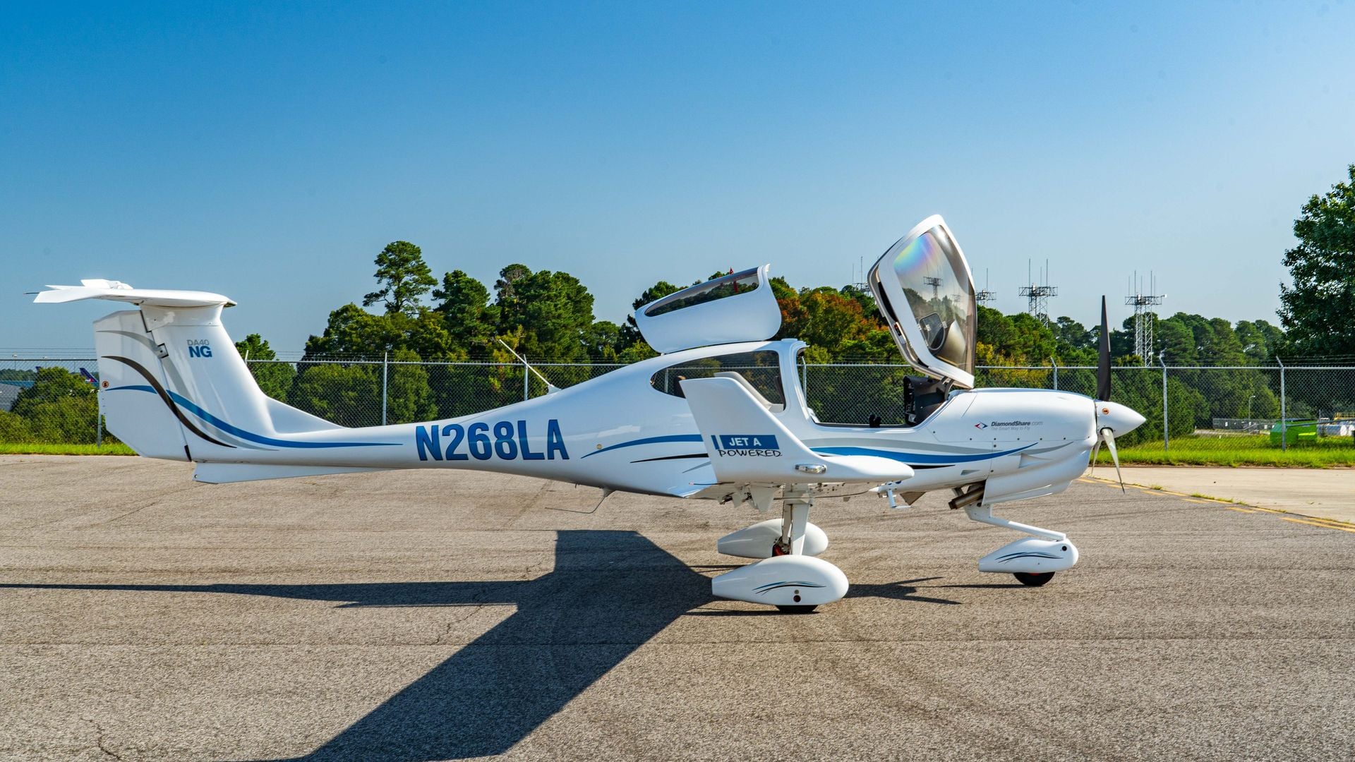 2022/DA40/Diamond/U00207