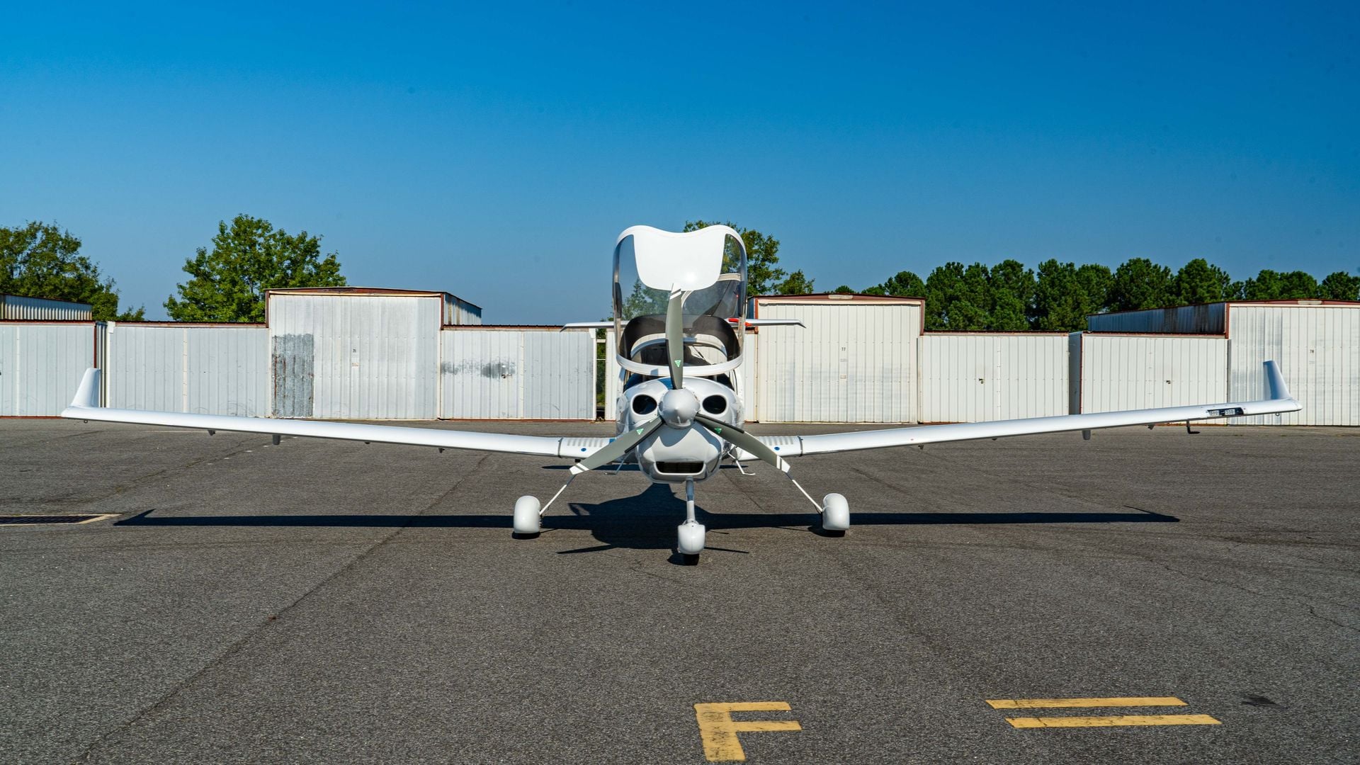 2022/DA40/Diamond/U00207