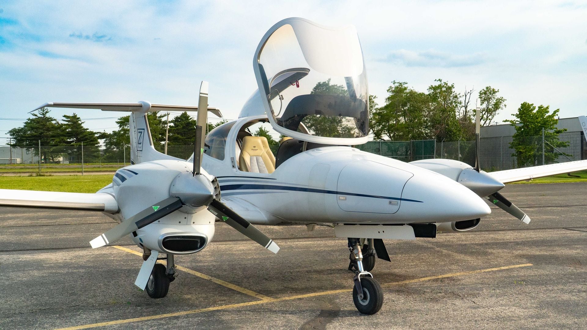 2006 Diamond DA42 for sale