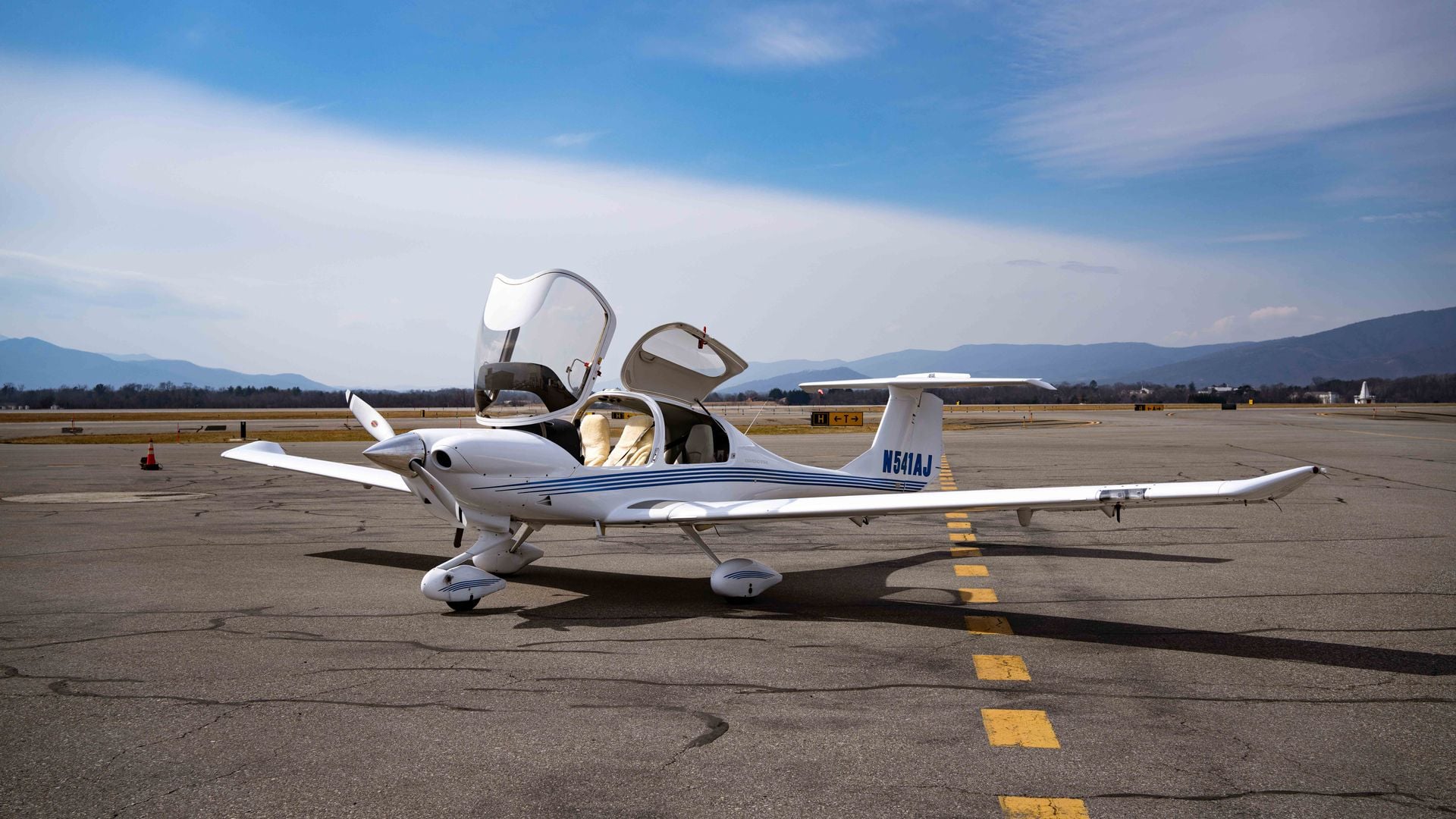 2005 Diamond DA40 for sale