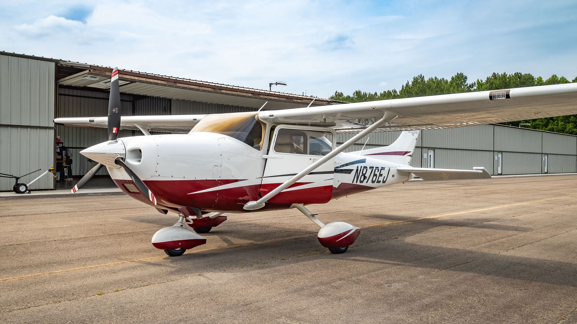 N876EJ - 2011/182/Cessna/U0035540