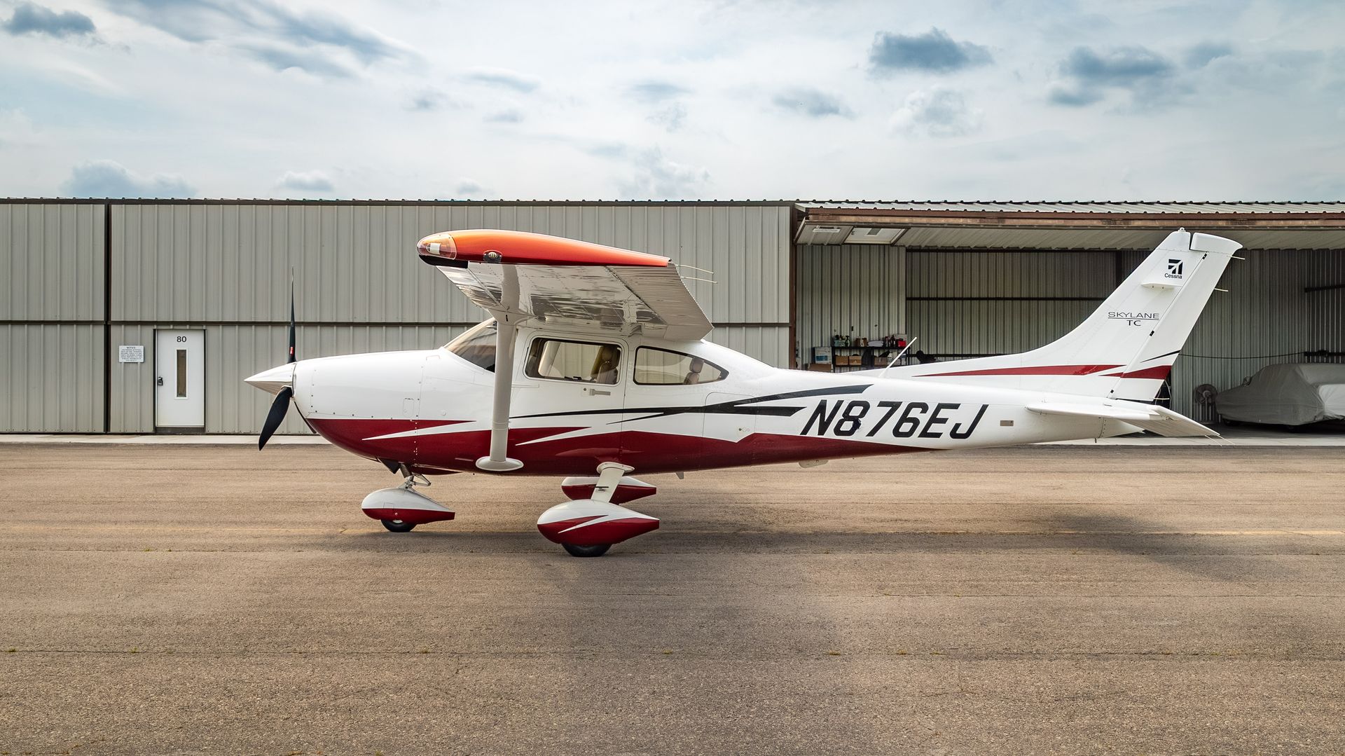 N876EJ - 2011/182/Cessna/U0035540