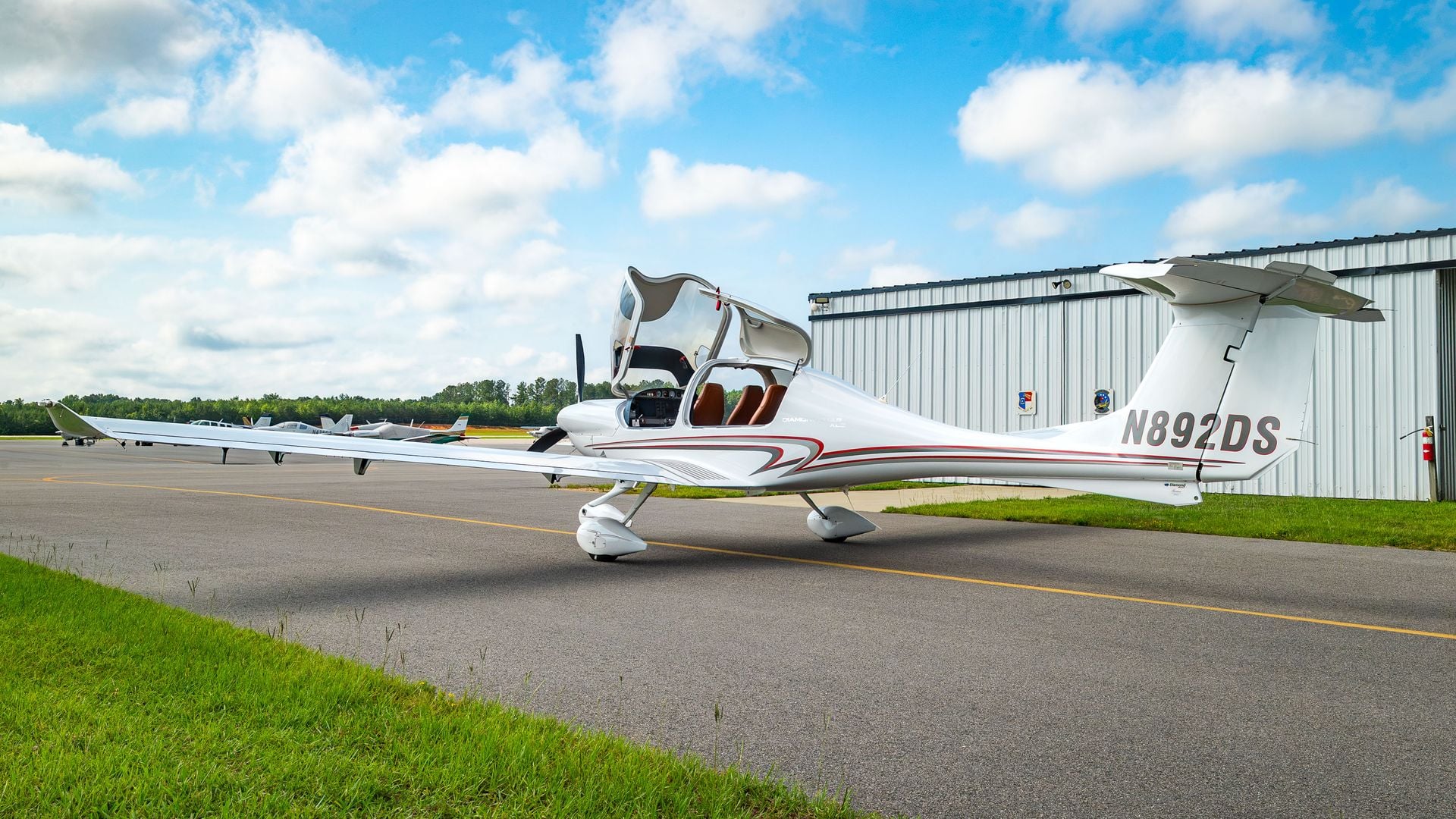N892DS - 2008/DA40/Diamond/U0012886